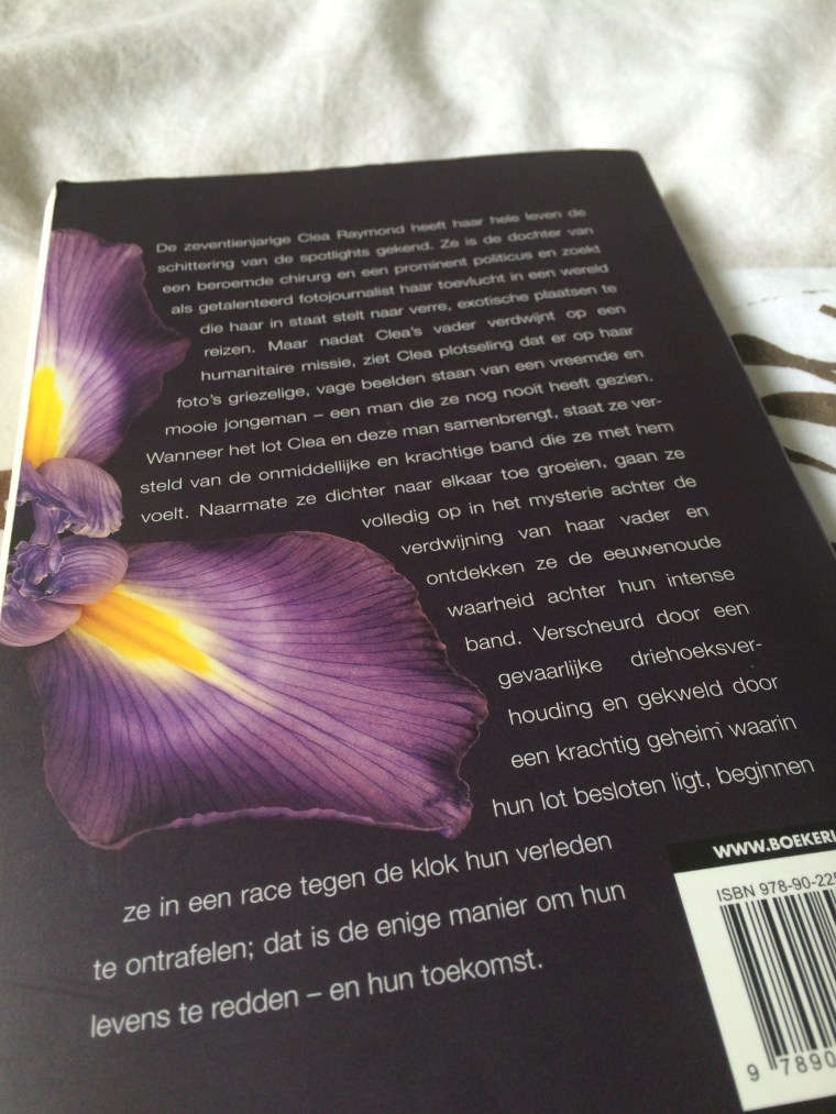 Flaptekst Elixer - Hilary Duff