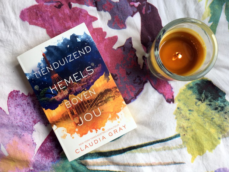 tienduizend hemels boven jou - claudia gray - recensie